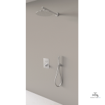 Design minimaliste de barre de douche encastrable