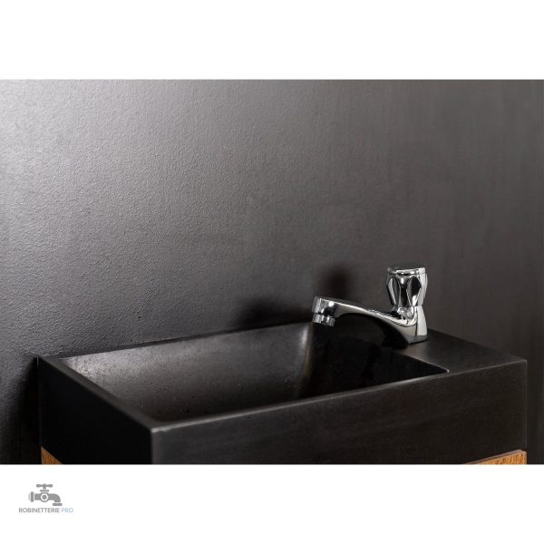 Robinet BOURGET pour lavabo, idéal pour petits espaces