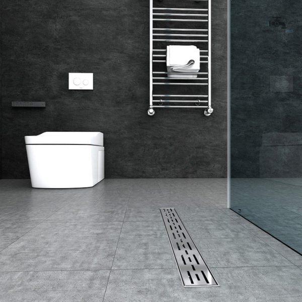 Caniveau de douche anti-bactérien et durable