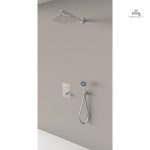 Kit de douche avec un look raffiné en chrome