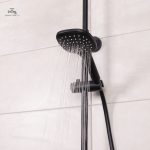 Installation simple de la colonne de douche BERENS