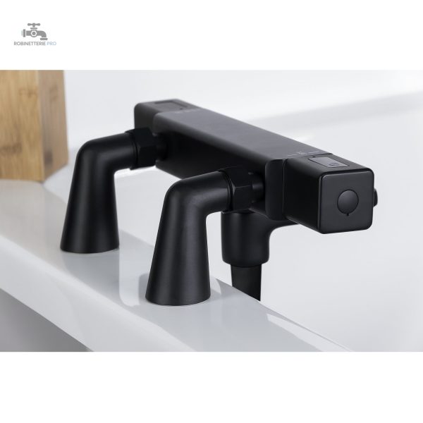 Accessoire robinetterie : colonnettes pour baignoire