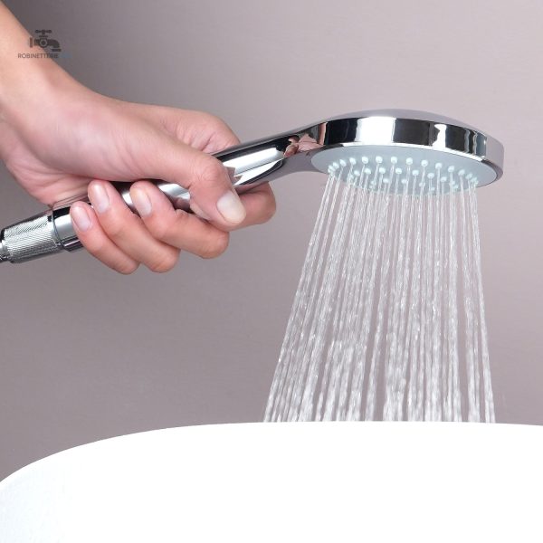 Ensemble de douche pratique avec support intégré