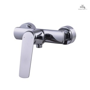 Design contemporain du mitigeur NAZKA pour salle de bain
