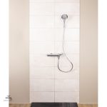 Élégant mitigeur douche thermostatique MOGGI