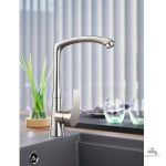 Mitigeur de cuisine avec un aspect raffiné